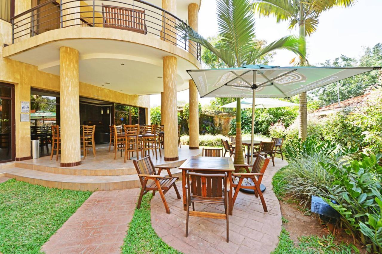 Protea Hotel by Marriott Kampala Exteriör bild